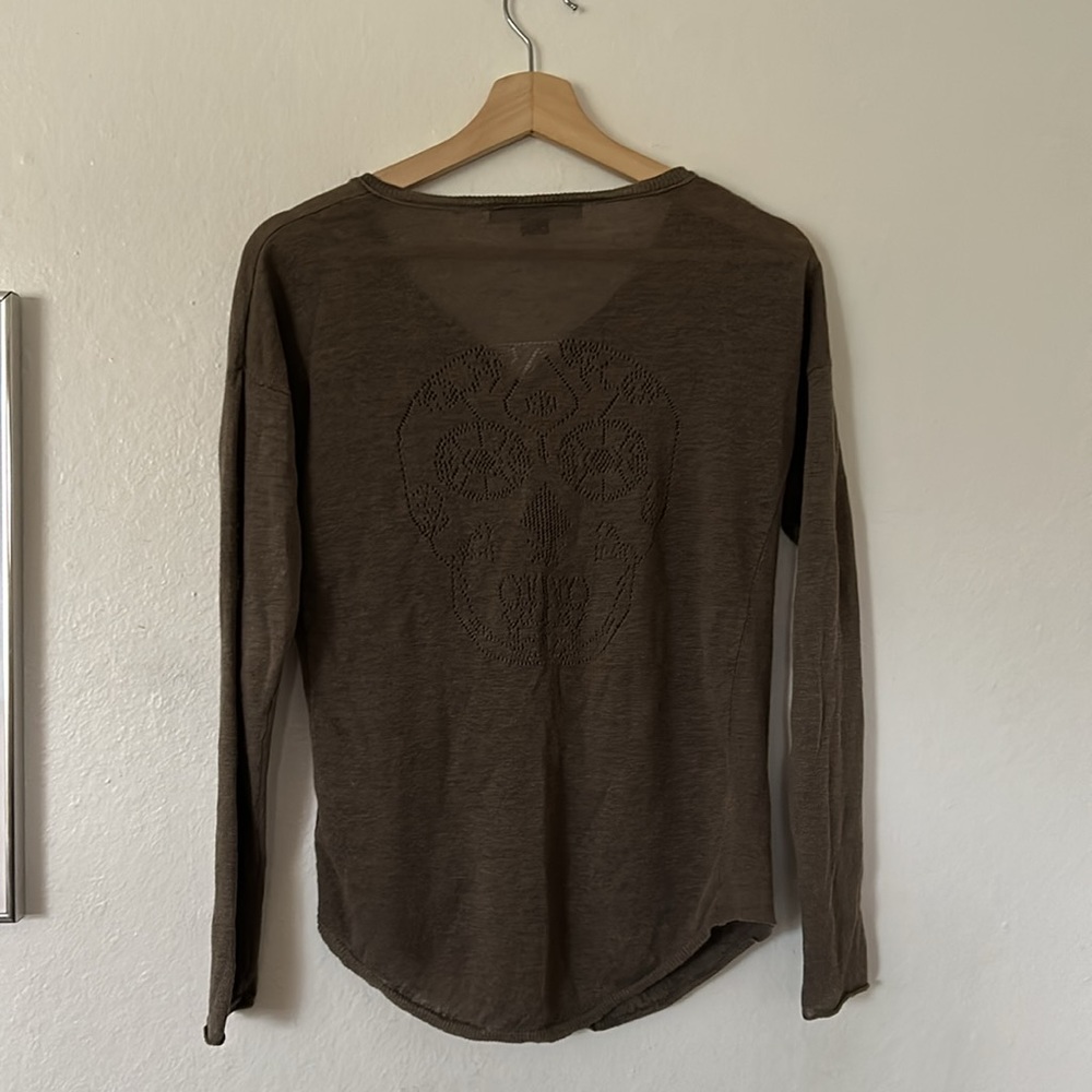 Skull Cashmere 100% Linen 1/4 Button Sweater in Green Skull Detail on Back Sz XS